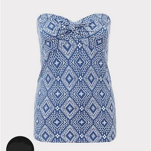 Torrid Foxy Twist NWT 🦩